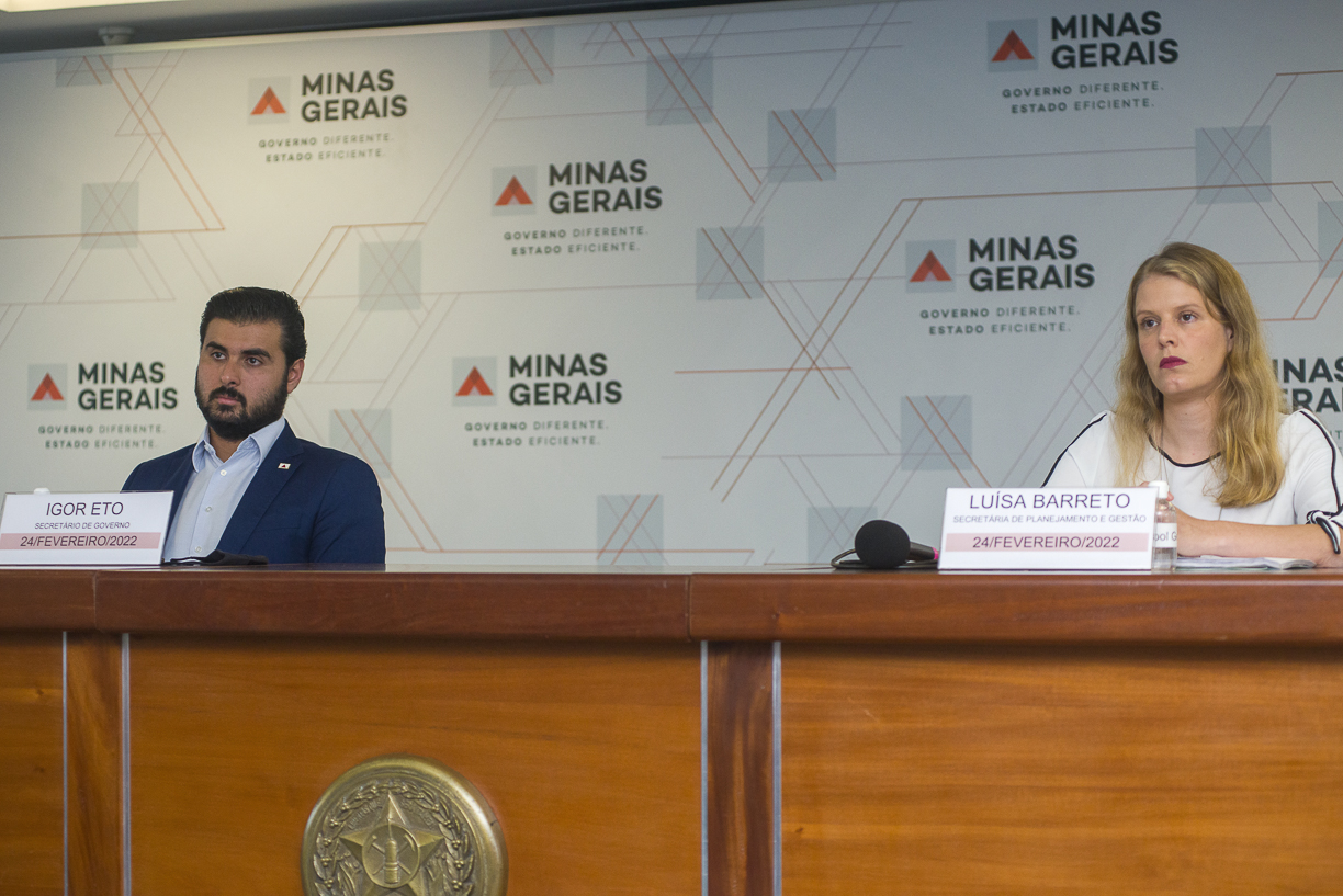 Governador Romeu Zema anuncia reajuste geral de 10,06% nos salários do funcionalismo público de Minas Gerais