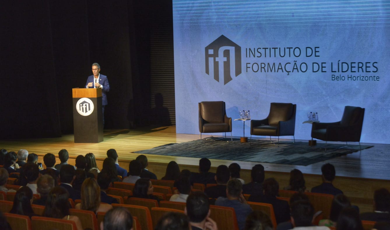 Governador participa da posse da nova diretoria do Instituto de Formação de Líderes de BH