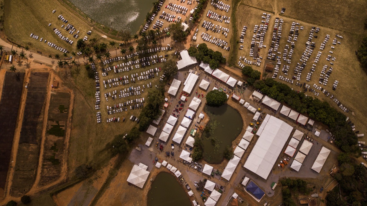 Expocafé retorna ao formato presencial com recorde de visitantes