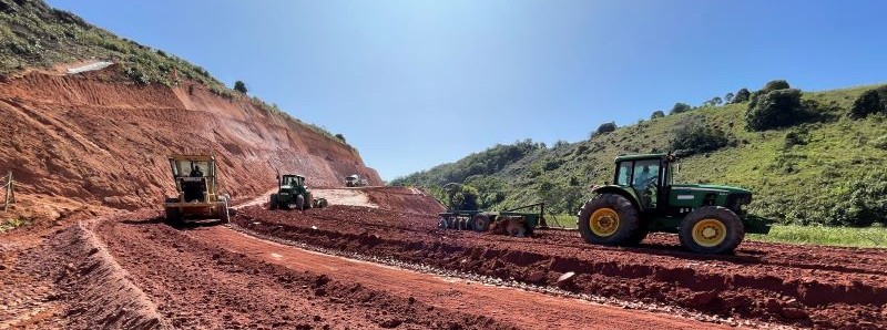 Obras de implantação e melhorias avançam no Contorno de Cataguases, na Zona da Mata
