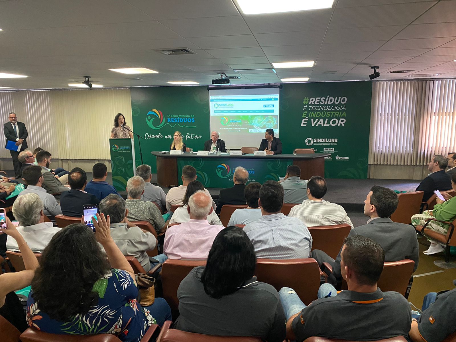 Iniciado processo de elaboração do primeiro Plano Estadual de Resíduos Sólidos de Minas Gerais