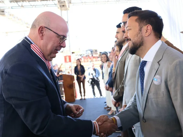 Cerimônia de entrega da Medalha Juscelino Kubitschek, em Diamantina