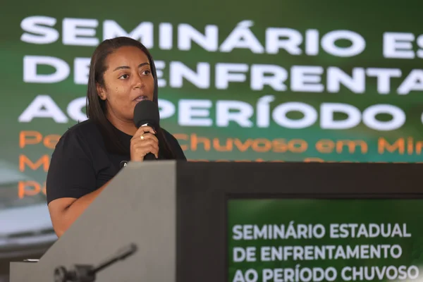 Defesa Civil de Minas Gerais realiza seminário sobre período chuvoso e entrega 70 viaturas a municípios