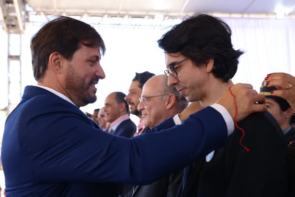 Cerimônia de entrega da Medalha Juscelino Kubitschek, em Diamantina