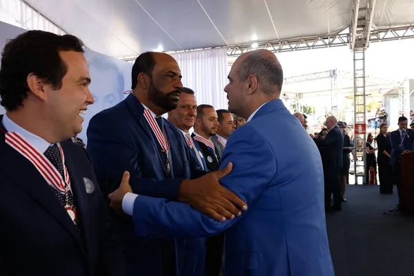 Cerimônia de entrega da Medalha Juscelino Kubitschek, em Diamantina