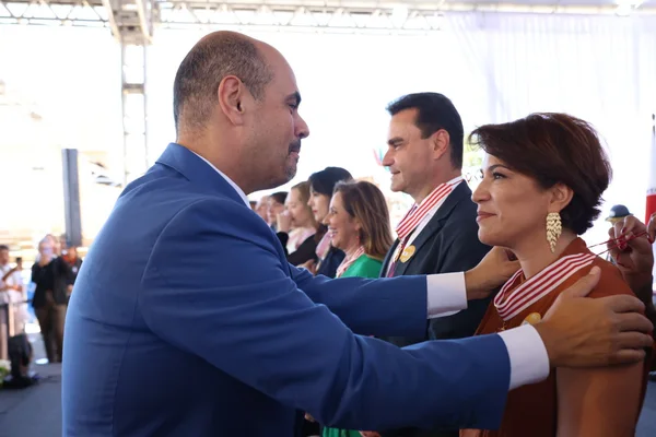 Cerimônia de entrega da Medalha Juscelino Kubitschek, em Diamantina