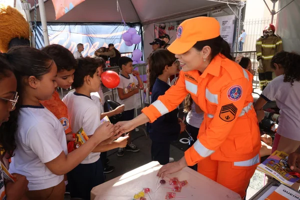 Governo de Minas anuncia R$ 1 bilhão para obras em rodovias na região Norte do estado