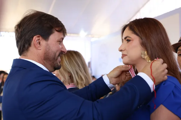 Cerimônia de entrega da Medalha Juscelino Kubitschek, em Diamantina