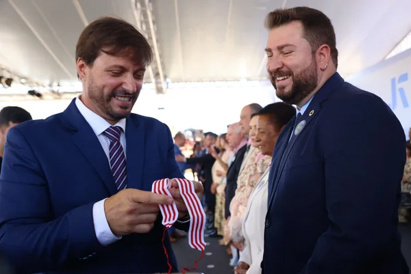 Cerimônia de entrega da Medalha Juscelino Kubitschek, em Diamantina
