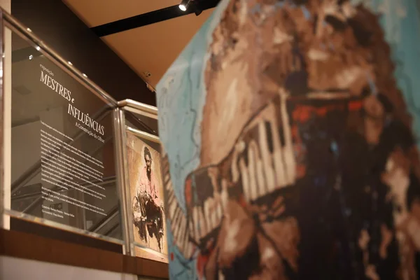 Governador participa de pré-estreia da exposição “Mestre e Influências - A construção do olhar”