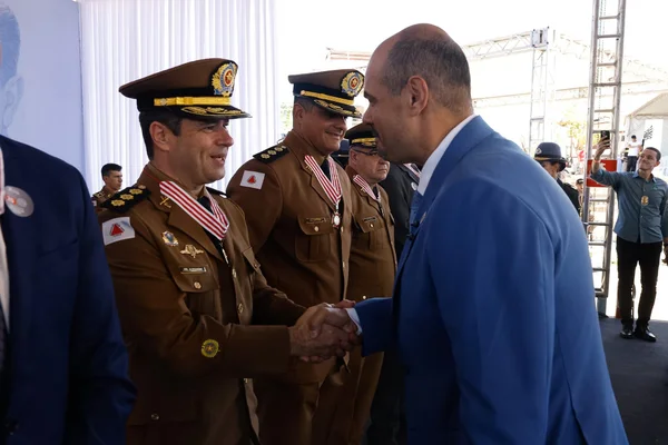 Cerimônia de entrega da Medalha Juscelino Kubitschek, em Diamantina