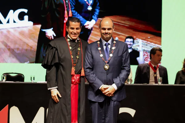 Governador é agraciado com o Grande Colar do Ministério Público de Minas Gerais