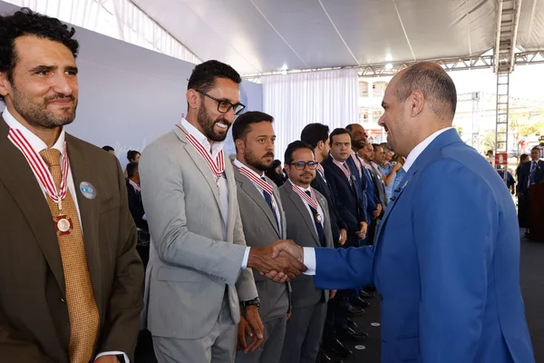 Cerimônia de entrega da Medalha Juscelino Kubitschek, em Diamantina