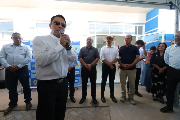 Governo de Minas inaugura UBS em Montes Claros e anuncia construção de outras dez novas unidades no município