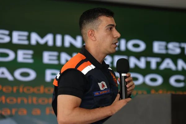 Defesa Civil de Minas Gerais realiza seminário sobre período chuvoso e entrega 70 viaturas a municípios