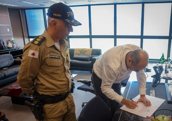 Governador promove novo coronel da Policia Militar de Minas Gerais