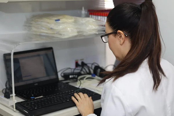 Hemominas garante facilidade e praticidade da coleta de sangue no local de trabalho dos servidores do Governo de MG