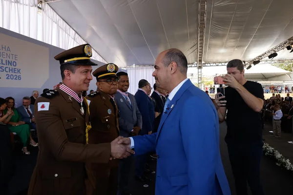 Cerimônia de entrega da Medalha Juscelino Kubitschek, em Diamantina