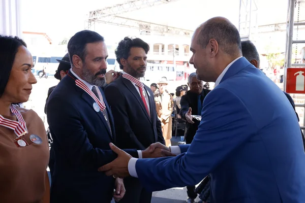 Cerimônia de entrega da Medalha Juscelino Kubitschek, em Diamantina