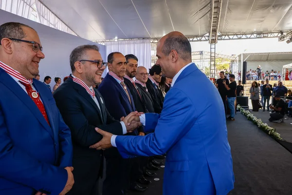 Cerimônia de entrega da Medalha Juscelino Kubitschek, em Diamantina
