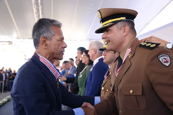 Cerimônia de entrega da Medalha Juscelino Kubitschek, em Diamantina