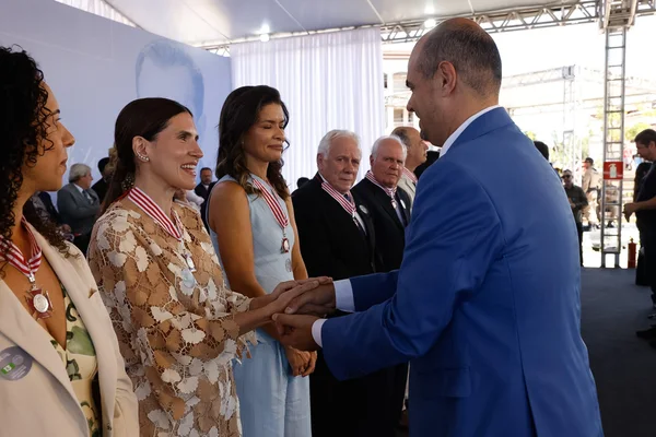 Cerimônia de entrega da Medalha Juscelino Kubitschek, em Diamantina