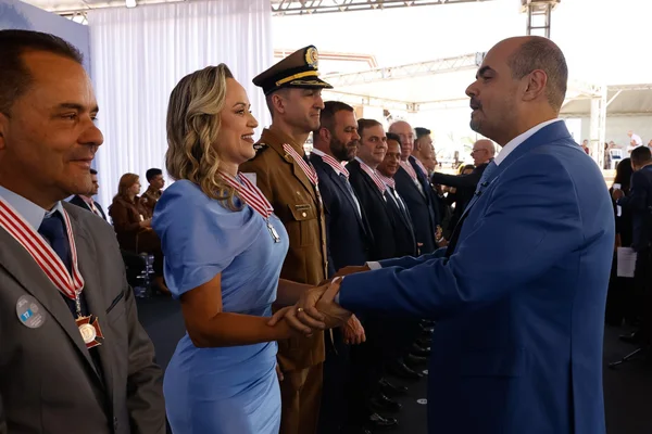 Cerimônia de entrega da Medalha Juscelino Kubitschek, em Diamantina