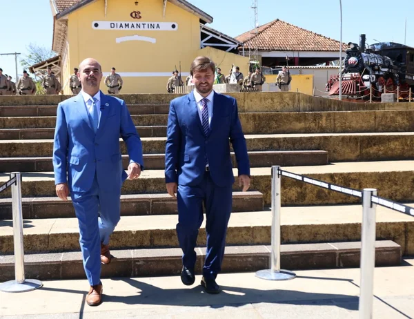 Cerimônia de entrega da Medalha Juscelino Kubitschek, em Diamantina