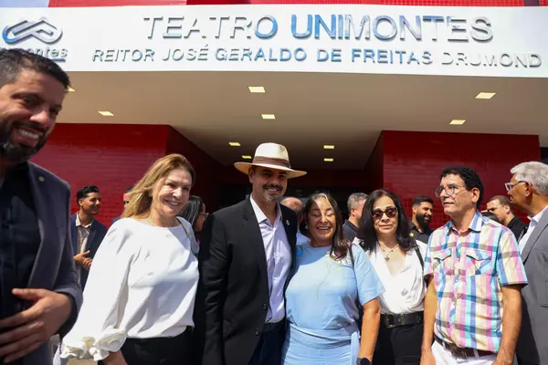 Governo de Minas transfere capital para Montes Claros durante entrega da Medalha Alysson Paolinelli