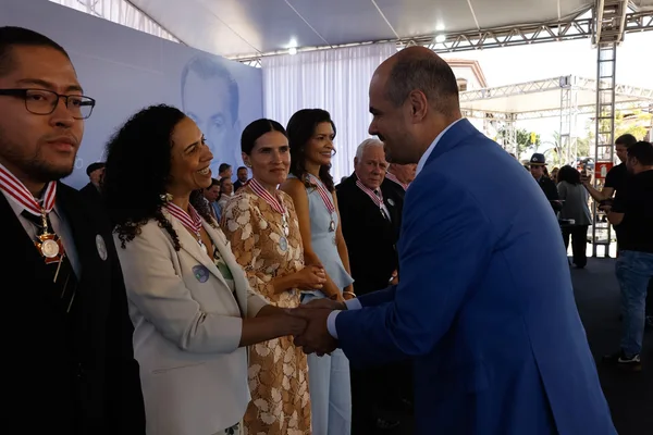 Cerimônia de entrega da Medalha Juscelino Kubitschek, em Diamantina