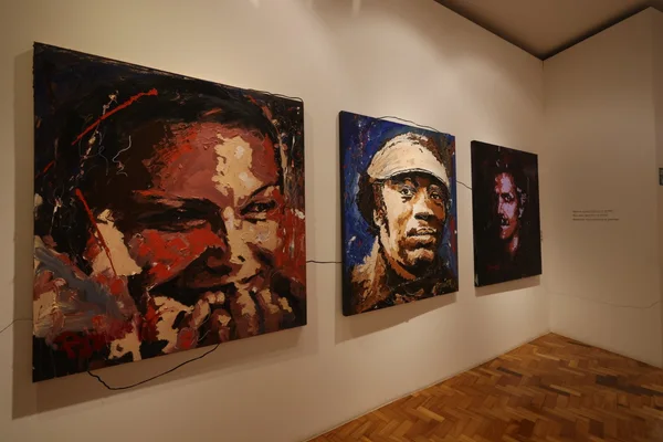 Governador participa de pré-estreia da exposição “Mestre e Influências - A construção do olhar”