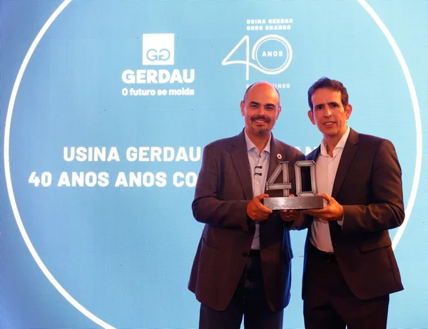 Governador participa da abertura da exposição sobre os 40 anos da usina da Gerdau em Ouro Branco