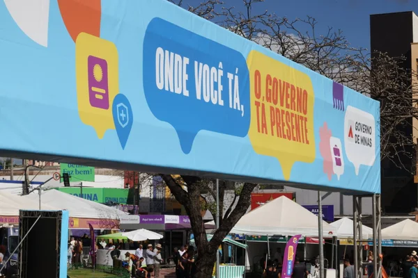 Governo de Minas anuncia R$ 1 bilhão para obras em rodovias na região Norte do estado