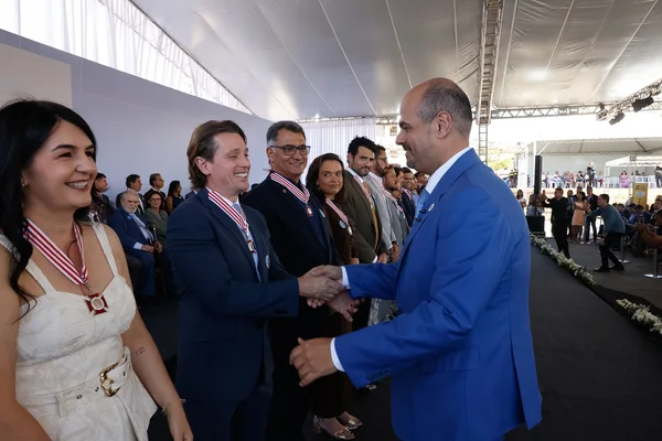 Cerimônia de entrega da Medalha Juscelino Kubitschek, em Diamantina