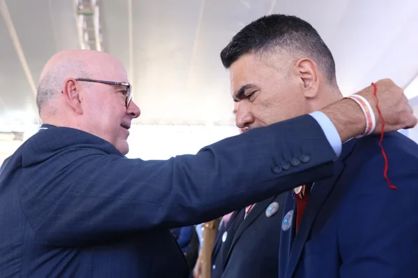 Cerimônia de entrega da Medalha Juscelino Kubitschek, em Diamantina