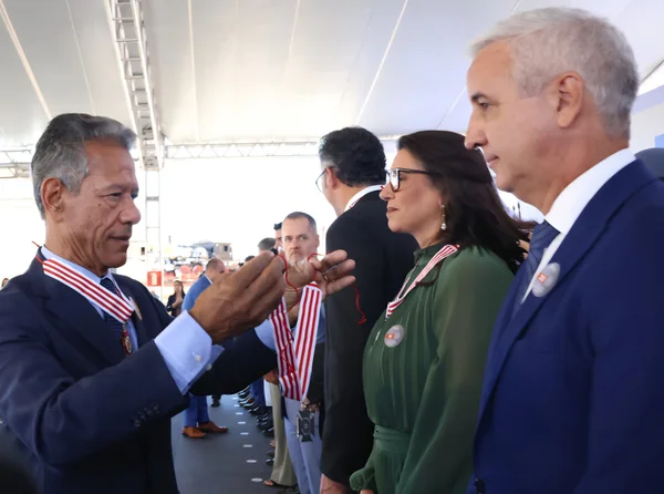 Cerimônia de entrega da Medalha Juscelino Kubitschek, em Diamantina