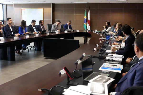 Em reunião com equipe de transição, Governo de Minas apresenta resultados e políticas de desenvolvimento econômico