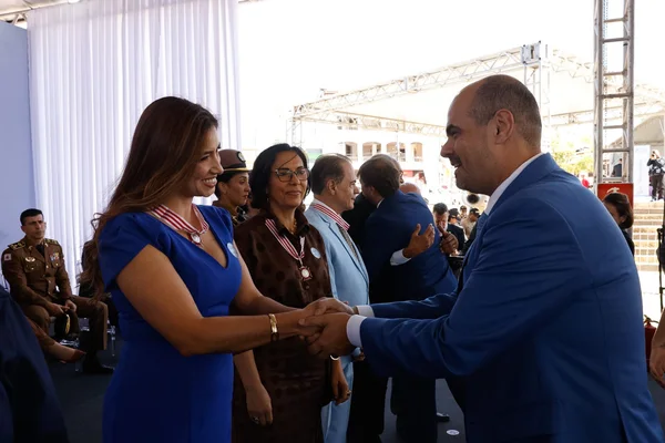 Cerimônia de entrega da Medalha Juscelino Kubitschek, em Diamantina