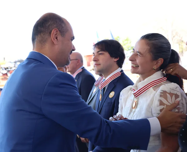 Cerimônia de entrega da Medalha Juscelino Kubitschek, em Diamantina