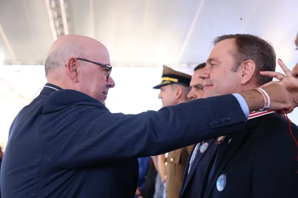 Cerimônia de entrega da Medalha Juscelino Kubitschek, em Diamantina
