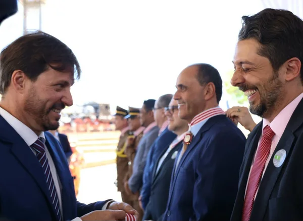 Cerimônia de entrega da Medalha Juscelino Kubitschek, em Diamantina