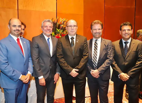 Governador de Minas Gerais participa da posse do novo presidente do TJMG