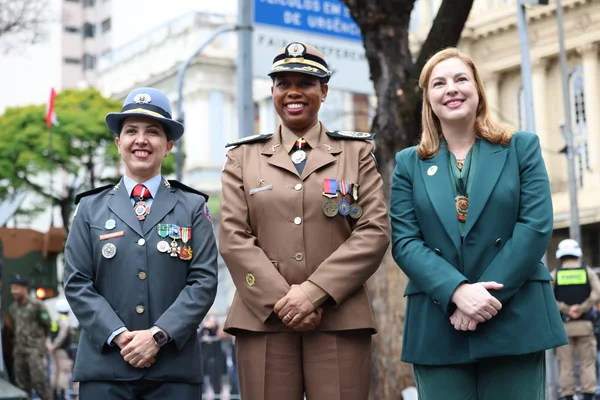 Governo de Minas participa do desfile cívico-militar de Independência do Brasil