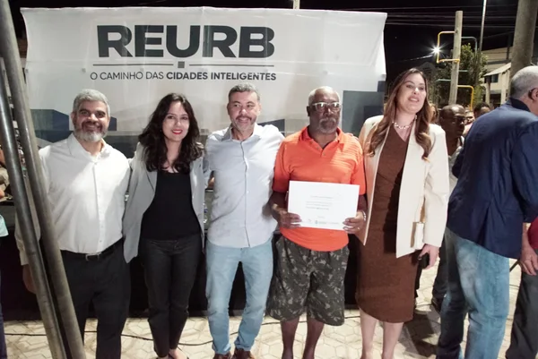 Entregas de títulos de regularização fundiária no bairro Cidade Nova, Diamantina