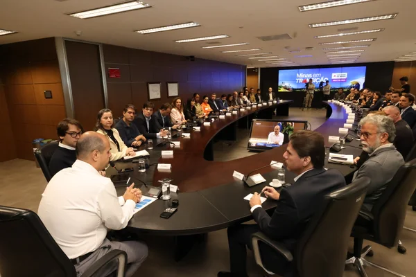 Reunião do secretariado dá inicio à transição de mandato ao Governo de Minas de maneira transparente e profissional