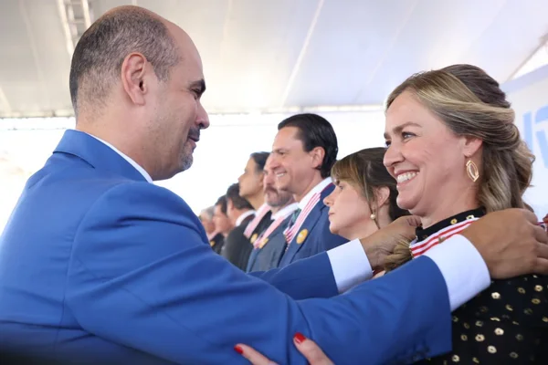 Cerimônia de entrega da Medalha Juscelino Kubitschek, em Diamantina