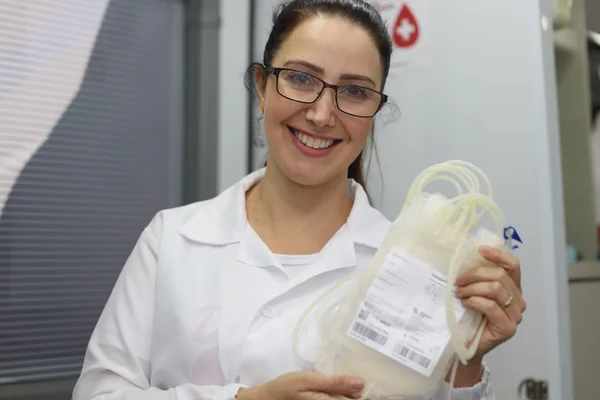 Hemominas garante facilidade e praticidade da coleta de sangue no local de trabalho dos servidores do Governo de MG