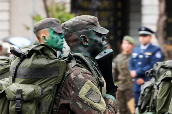 Governo de Minas participa do desfile cívico-militar de Independência do Brasil