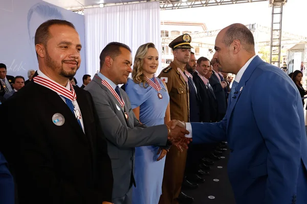 Cerimônia de entrega da Medalha Juscelino Kubitschek, em Diamantina