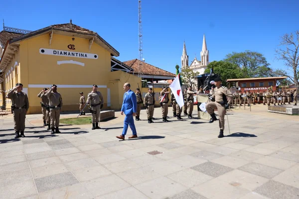 Cerimônia de entrega da Medalha Juscelino Kubitschek, em Diamantina